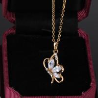 Cubic Zirconia Brass Pendants, Butterfly, 18K gold plated, with cubic zirconia Approx 2-5mm 