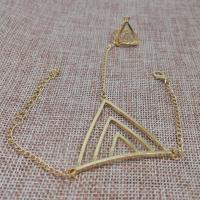 alliage de zinc bracelet anneau, avec 5cm chaînes de rallonge, triangle, Placage de couleur d'or, Style coréen & pour femme Environ 7.09 pouce Vendu par lot