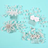 Decorative Hair Combs, Zinc Alloy, with Resin & Plastic Pearl & for woman & with rhinestone, white 