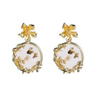 Resin Zinc Alloy Earring, with Resin, fashion jewelry & for woman, golden 