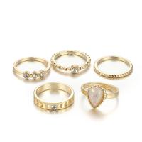 Zinc Set anillo de aleación, aleación de zinc, chapado en color dorado, 5 piezas & Joyería & para mujer & con diamantes de imitación, Vendido por Set