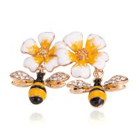 Zinc Alloy Jewelry Brooch, Bee, gold color plated, for woman & enamel & with rhinestone, yellow 