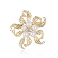 Rhinestone Zinc Alloy Brooch, with Plastic Pearl, Flower, plated, for woman & with rhinestone 