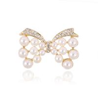 Rhinestone Zinc Alloy Brooch, with Plastic Pearl, Bowknot, gold color plated, for woman & with rhinestone 