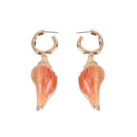 Zinc Alloy Drop Earring, with Trumpet Shell, fashion jewelry & for woman, golden 