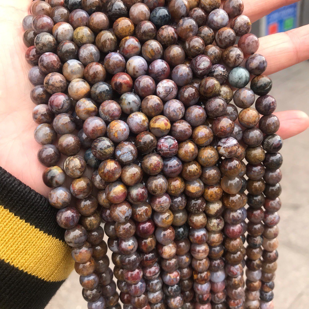 Pietersite Perle, rund, poliert, verschiedene Größen vorhanden, Bohrung:ca. 1mm, verkauft von Strang