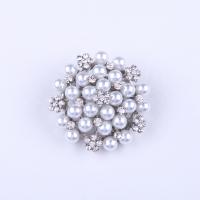 Zinc Alloy Brooch, with Plastic Pearl, plated, for woman & with rhinestone 