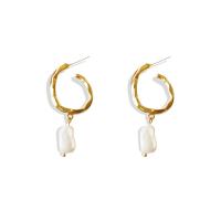 Freshwater Pearl Brass Earring, with Freshwater Pearl, plated, fashion jewelry & for woman, golden, 20*49mm 
