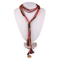 résine collier de chandail, avec corde de laine & alliage de zinc, Placage, bijoux de mode & pour femme, plus de couleurs à choisir .5 pouce, Vendu par brin