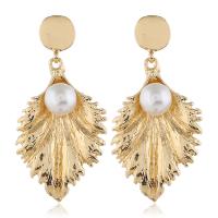Plastic Pearl Zinc Alloy Earring, with Plastic Pearl, Leaf, gold color plated, fashion jewelry & for woman 