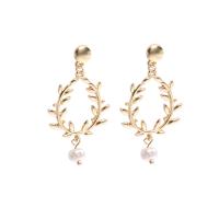 Plastic Pearl Zinc Alloy Earring, with Plastic Pearl, gold color plated, fashion jewelry & for woman & hollow, 46mm 