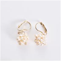 Zinc Alloy Drop Earring, with Freshwater Pearl, gold color plated, vintage & for woman, white 