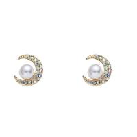 Zinc alliage strass Stud Earring, alliage de zinc, avec Plastique ABS perle, Placage de couleur d'or, pour femme & avec strass, blanc Vendu par paire