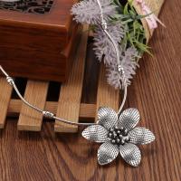 Zinc Alloy Necklace, Flower, plated, fashion jewelry & for woman, silver color 