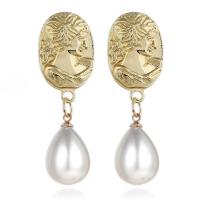 Plastic Pearl Zinc Alloy Earring, plated, vintage & for woman 