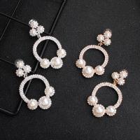 Plastic Pearl Zinc Alloy Earring, with Rhinestone & Plastic Pearl, for woman 