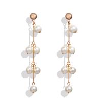 Resin Zinc Alloy Earring, with Resin Pearl, Round, synthetic, without earnut & for woman 