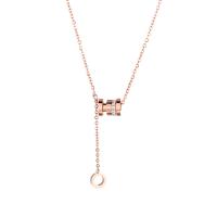 Collier de bijoux de titane, Acier titane, avec 5cm chaînes de rallonge, Placage, pour femme & avec strass, couleur or rose pouce, Vendu par brin