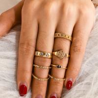 Zinc Set anillo de aleación, aleación de zinc, anillo de dedo, chapado, 7 piezas & para mujer & con diamantes de imitación, dorado, Vendido por Set