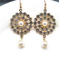 Plastic Pearl Zinc Alloy Earring, with Plastic Pearl & Iron, gold color plated, for woman & with rhinestone, nickel, lead & cadmium free, 32mm 