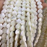 Hufeisen+Schale Perle, flacher Herz, verschiedene Größen vorhanden, weiß, Bohrung:ca. 1mm, 10SträngeStrang/Menge, 30PCs/Strang, verkauft von Menge
