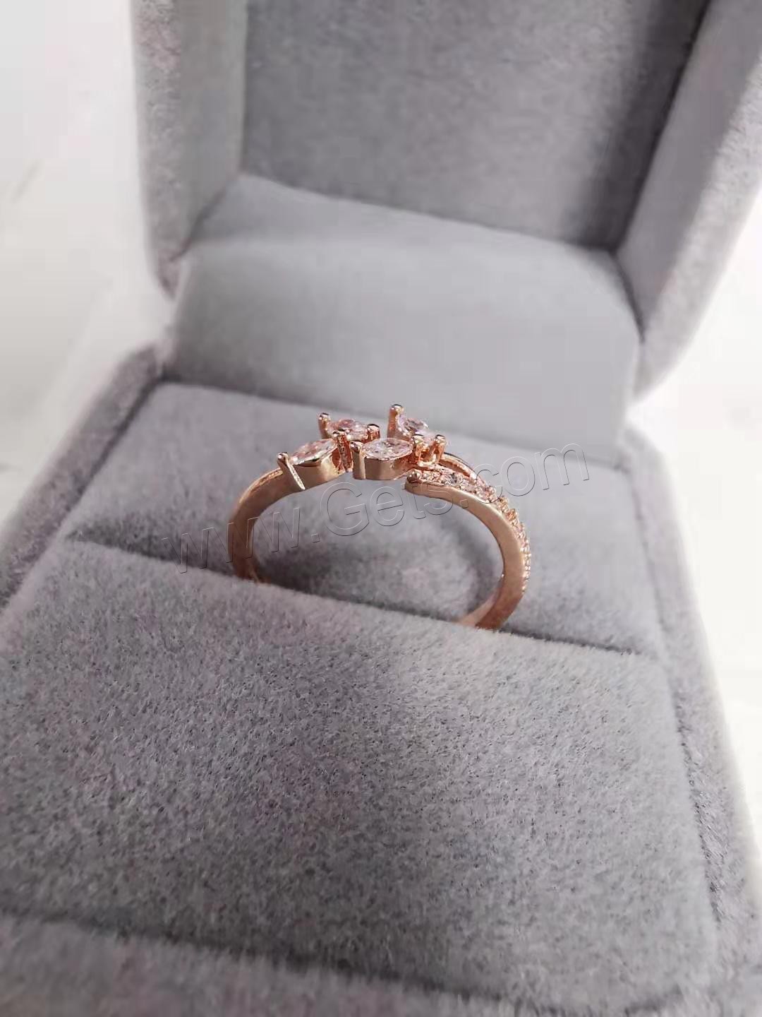 Латунное кольцо с стразами, Латунь, плакированный цветом розового золота, разный размер для выбора & Женский & со стразами, продается PC