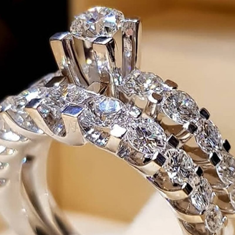 Anillo de dedo de aleación de Zinc, chapado, unisexo & diverso tamaño para la opción & con diamantes de imitación, chapado en color metálico, Vendido por UD