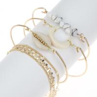 alliage de zinc Set de bracelet, bracelet & Bracelet, avec pierrecaillou & coquille, Placage de couleur d'or, 6 pièces & bijoux de mode & pour femme é, Vendu par fixé