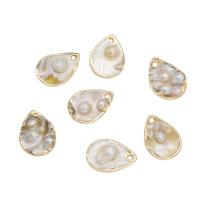 Nacre perles Pendentif, avec laiton, larme, Placage de couleur d'or, blanc Environ 2mm, Environ Vendu par sac