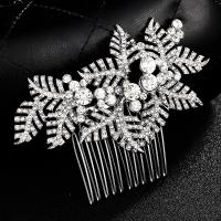 Zinc Alloy Decorative Hair Comb, with Clear Quartz, Leaf, silver color plated, fashion jewelry & for bridal & for woman, 95*70mm 
