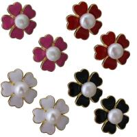 Brass Stud Earring, with Plastic Pearl, Flower, fashion jewelry & for woman & enamel 0.85mm 