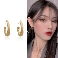 Zinc-Alloy-Huggie-Hoop-Earring, alliage de zinc, Lettre C, Placage de couleur d'or, Style coréen & pour femme, 30mm, Vendu par paire