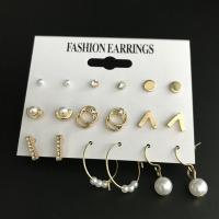 Plastic Pearl Zinc Alloy Earring, Stud Earring & earring, with Plastic Pearl, zinc alloy post pin, gold color plated, for woman & with rhinestone, gold, 3mm,5mm,7mm,10mm,20mm 