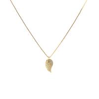 Brass Cubic Zirconia Necklace, with Cubic Zirconia, Leaf, fashion jewelry & for woman 42cmx7.2mmx15.6mm 