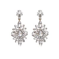Zinc Alloy Rhinestone Drop Earring, with Resin Rhinestone, zinc alloy post pin, plated, fashion jewelry & for woman, white 