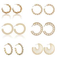 Zinc alliage strass Stud Earring, alliage de zinc, Placage, bijoux de mode & styles différents pour le choix & pour femme & avec strass, plus de couleurs à choisir, protéger l'environnement, sans nickel, plomb et cadmium, Vendu par paire