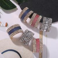 Zinc alliage strass Stud Earring, alliage de zinc, Placage, bijoux de mode & pour femme & avec strass, plus de couleurs à choisir Vendu par paire