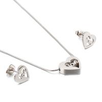 Fashion Stainless Steel Jewelry Sets, Cloth, Stud Earring & necklace, with Stainless Steel, Heart, 18K gold plated, for woman 
