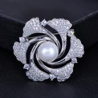 Bijoux broche en Zinc alliage , zircon cubique, avec perle de plastique, Mignon & unisexe Vendu par lot