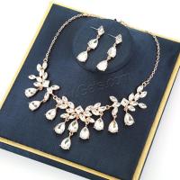 Fashion Zinc Alloy Jewelry Sets, earring & necklace, with Crystal, with 2.76 inch extender chain, rose gold color plated, 2 pieces & polished & for woman, metallic color plated, nickel, lead & cadmium free Approx 16.54 Inch 