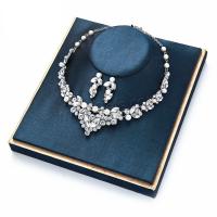 Rhinestone en alliage de zinc bijoux , avec perle de plastique, Placage, 2 pièces & pour femme & avec strass, couleur métallique plaquée Environ 21.85 pouce, Vendu par fixé