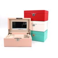 Boîte à bijoux multifonctions, cuir PU, Portable & avec miroir & imperméable, plus de couleurs à choisir Vendu par PC