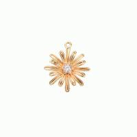 Colgantes de flor de latón, metal, chapado en color dorado, Bricolaje & con diamantes de imitación, 15x17mm, Vendido por UD