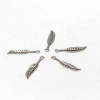 Zinc Alloy Leaf Pendants, antique silver color plated, DIY, 11*10*3mm Approx 1mm, Approx 