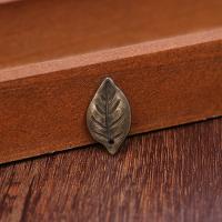 Zinc Alloy Leaf Pendants, fashion jewelry & DIY, antique bronze color 