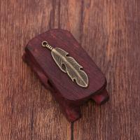 Zinc Alloy Feather Pendants, fashion jewelry & DIY, antique bronze color 