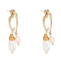 Zinc Alloy Drop Earring, with Freshwater Pearl, gold color plated, for woman, white 