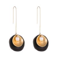 Zinc Alloy Drop Earring, with Freshwater Pearl, gold color plated, for woman, black 