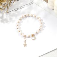 bracelet en laiton de perle d'eau douce cultivée, avec perle, Rond, Placage, bijoux de mode & pour femme, blanc, 150mm, Vendu par brin