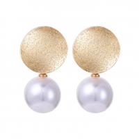 Zinc Alloy Drop Earring, with Plastic Pearl, gold color plated, fashion jewelry & for woman, white 